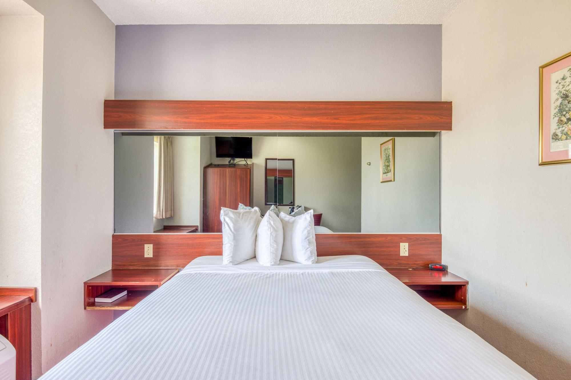Prairieville Trident Inn & Suites, Baton Rouge (Adults Only) מראה חיצוני תמונה