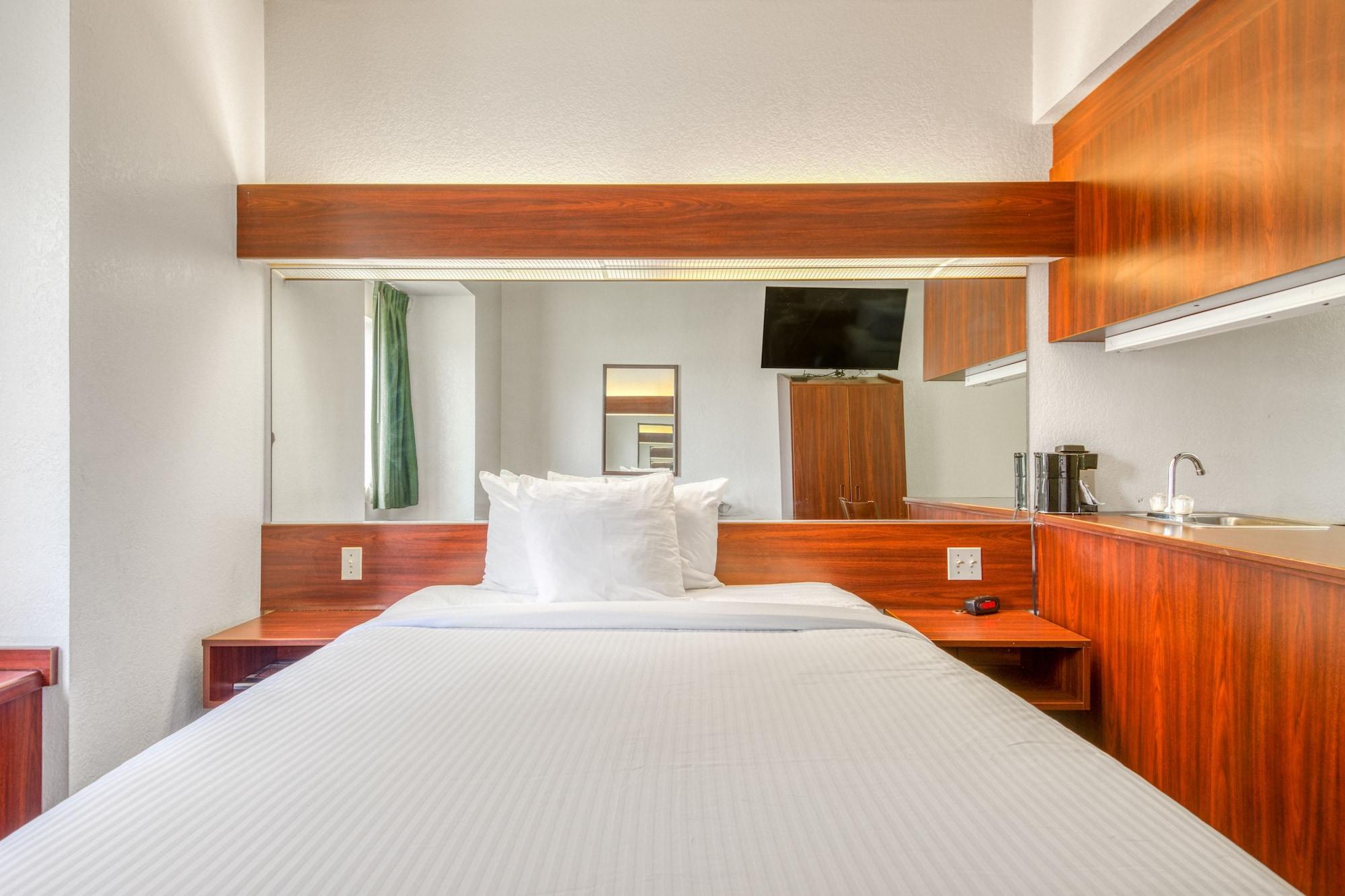 Prairieville Trident Inn & Suites, Baton Rouge (Adults Only) מראה חיצוני תמונה