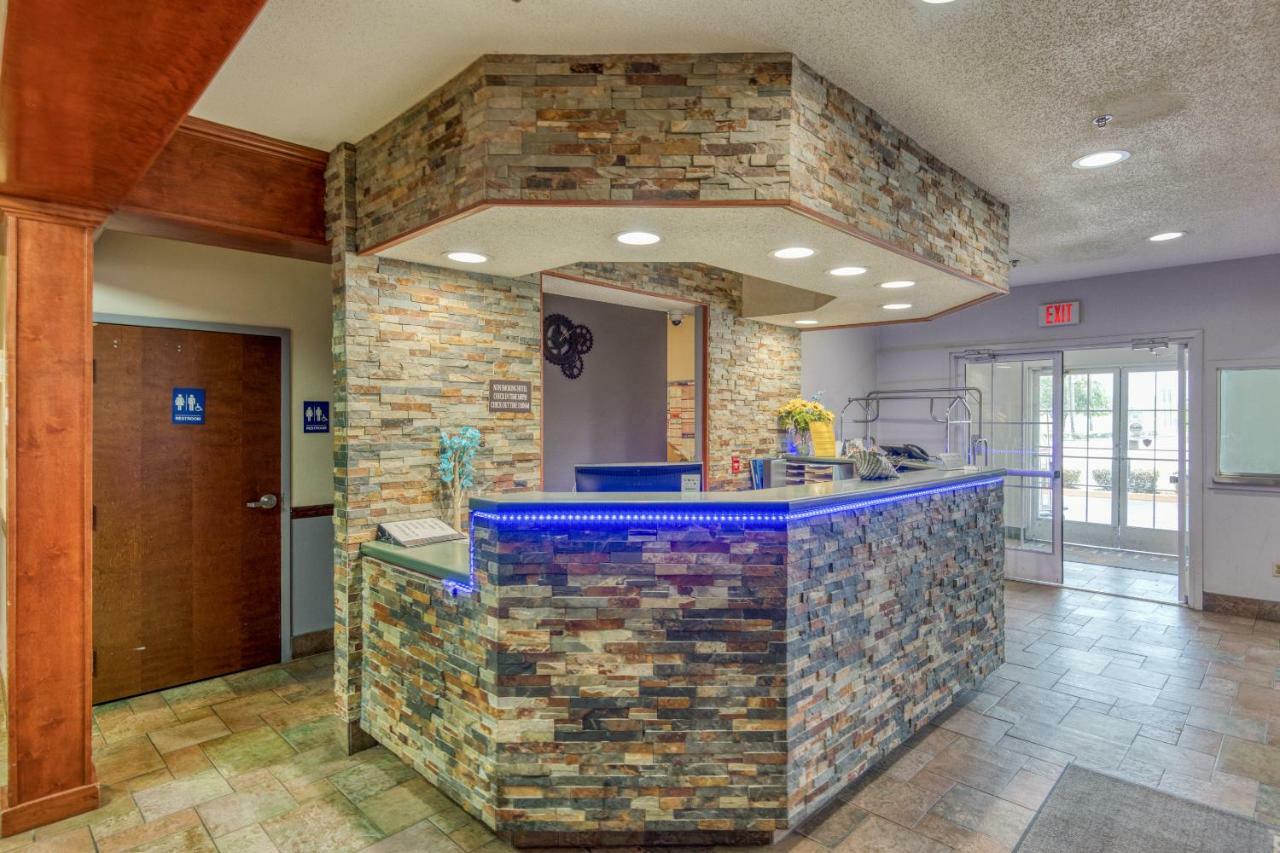 Prairieville Trident Inn & Suites, Baton Rouge (Adults Only) מראה חיצוני תמונה
