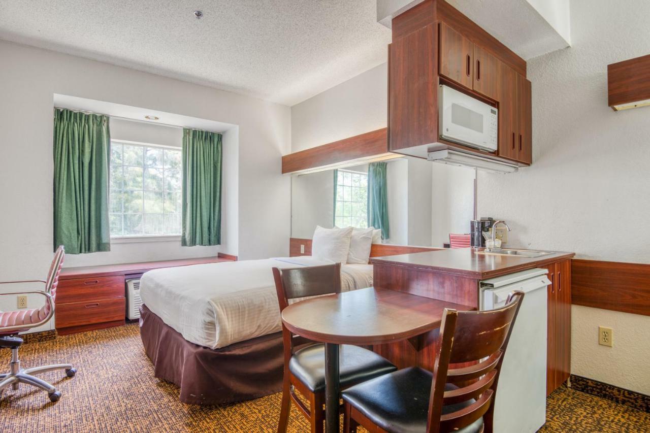 Prairieville Trident Inn & Suites, Baton Rouge (Adults Only) מראה חיצוני תמונה